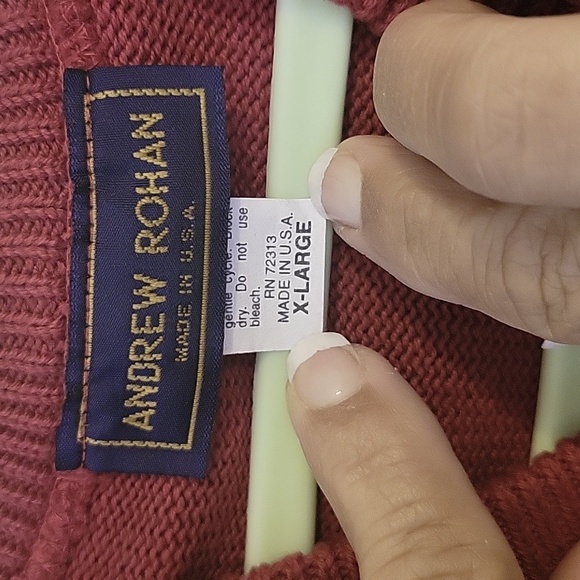 Vest - Picture 2 of 4